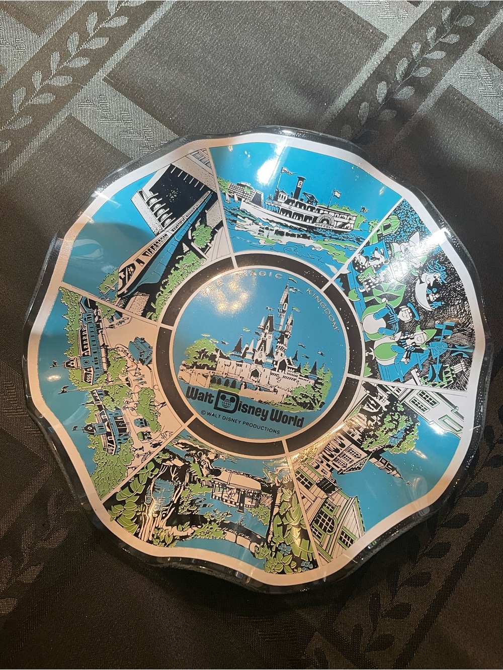 Walt Disney World Decorative Souvenir Plate 1970’s